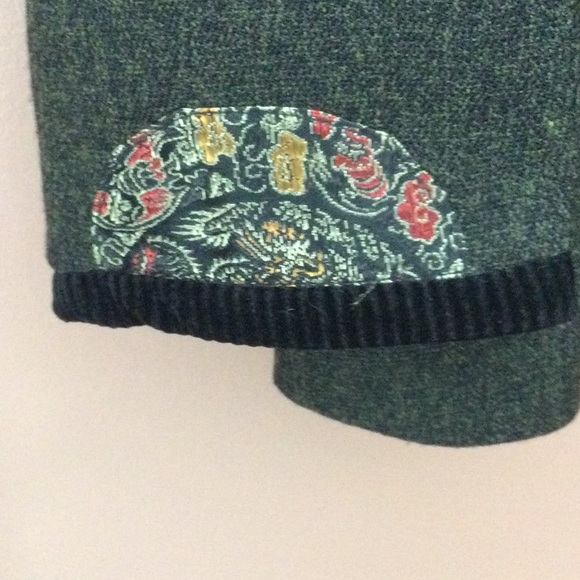 Gorgeous blazer - Picture 3 of 7